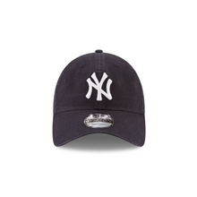Load image into Gallery viewer, Men's New Era Yankees Core Classic Home 9TWENTY Adjustable