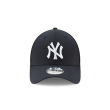 Load image into Gallery viewer, Men's New Era Yankees Classic 39THIRTY Stretch Fit