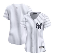 Load image into Gallery viewer, Women's New York Yankees Nike Home Limited Jersey