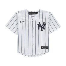 Load image into Gallery viewer, Aaron Judge New York Yankees Nike Infant Home 2020 Replica Player Jersey - White - Front View