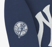 Load image into Gallery viewer, NYON Yankees Pastime Kids Crewneck
