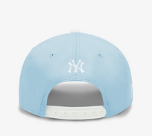 Load image into Gallery viewer, NYON Yankees Motto 9FORTY Snapback
