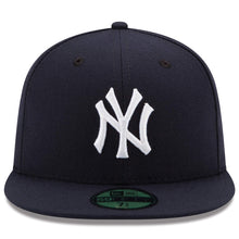 Load image into Gallery viewer, Men&#39;s New Era Yankees Navy Authentic Collection On-Field 59FIFTY Fitted Hat - Front View

