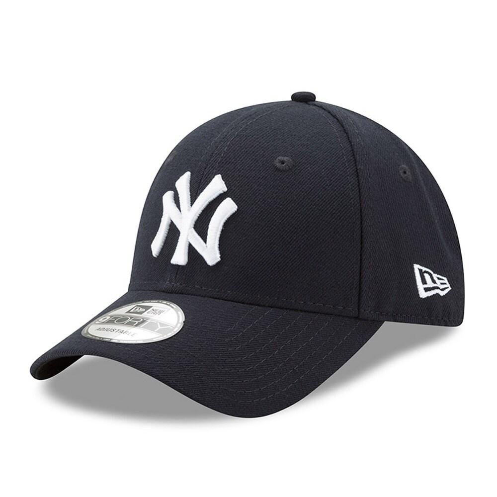 Men's New Era Yankees Navy 9FORTY Adjustable Hat - Front Right View