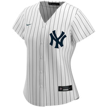 Load image into Gallery viewer, New York Yankees Nike Women&#39;s Home 2020 Replica Team Jersey - White - Front View
