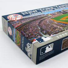 Load image into Gallery viewer, Yankee 1000+ piece puzzle - Bottom View
